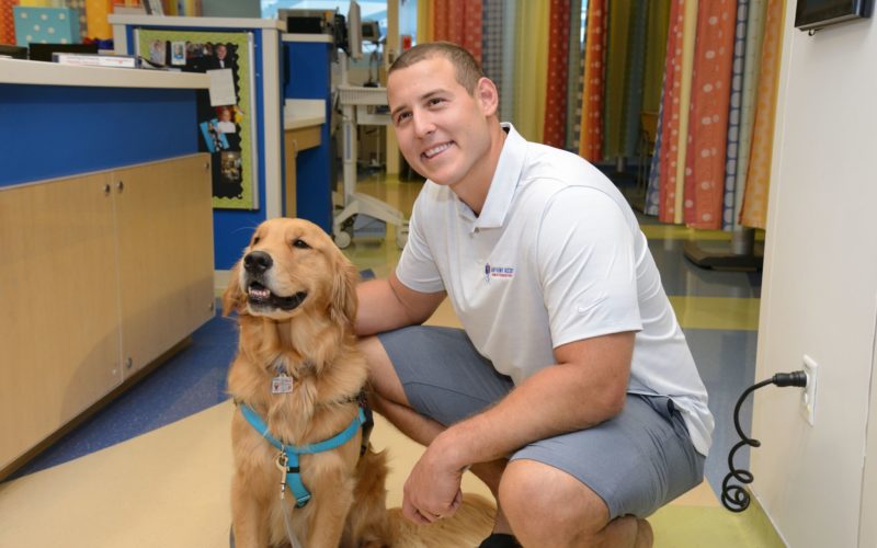 Anthony Rizzo Visits Joe DiMaggio Children’s Hospital