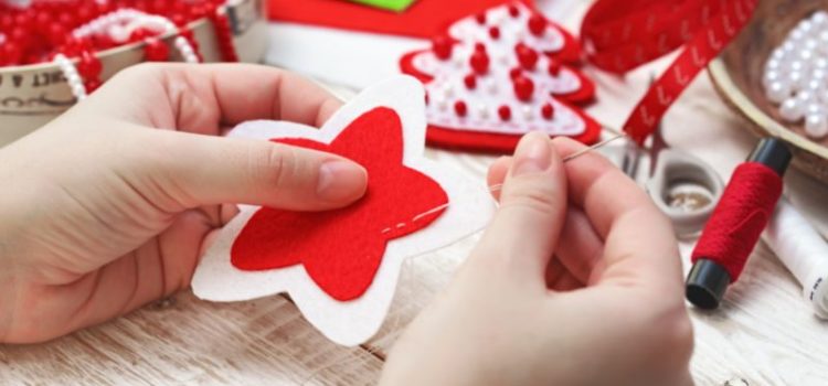 Coconut Creek Hosts Family Crafting Event for Valentine’s Day