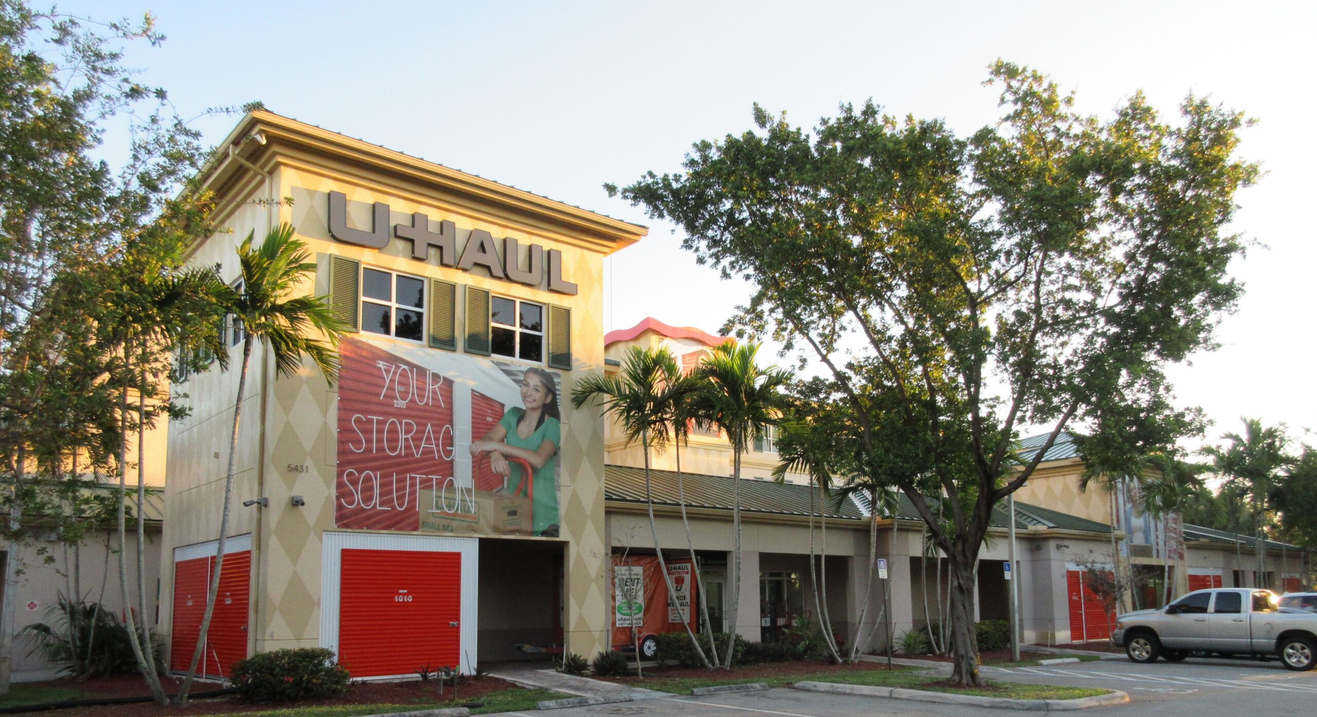 U-Haul of Coconut Creek Provides Free 30-Day Storage to Residents Affected by Broward County Floods