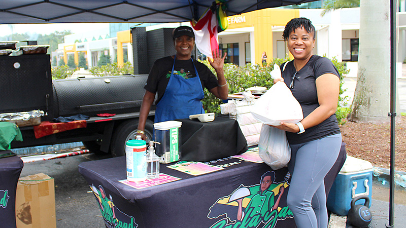 Coconut Creek Hometown Market Returns December 7