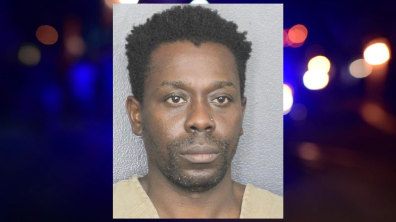 Drunken Subway Customer Allegedly Throws Cookies, Smashes Bottles in Coconut Creek Chaos